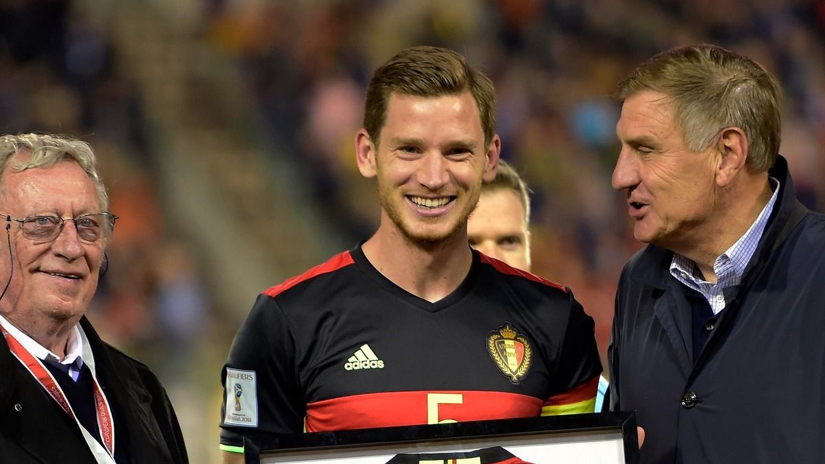 Ян Вертонген объявил о завершении карьеры в сборной Бельгии Ян Вертонген объявил о завершении карьеры в сборной Бельгии