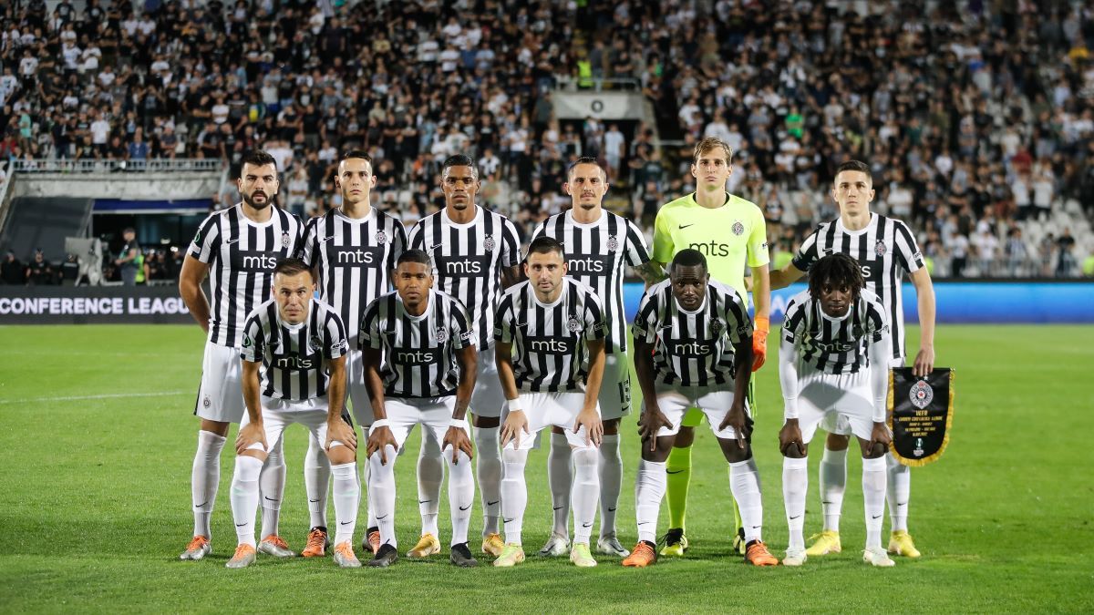 Гравці Партизана браталися з росіянами Гравці Партизана браталися з росіянами