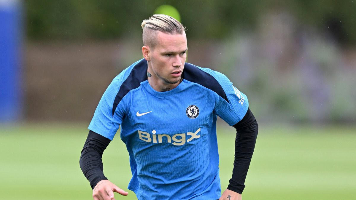 Мудрик забив гол та віддав асист у першому контрольному матчі Челсі Мудрик забив гол та віддав асист у першому контрольному матчі Челсі