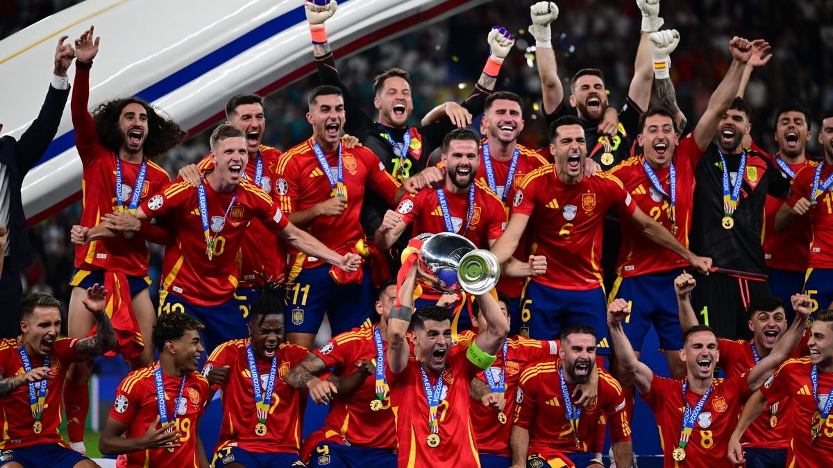 Евро-2024 - УЕФА назвал символическую сборную турнира Евро-2024 - УЕФА назвал символическую сборную турнира