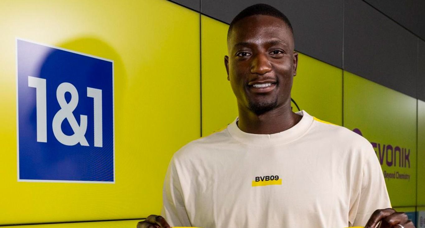 Серу Гірассі перейшов до Боруссії Дортмунд Серу Гірассі перейшов до Боруссії Дортмунд