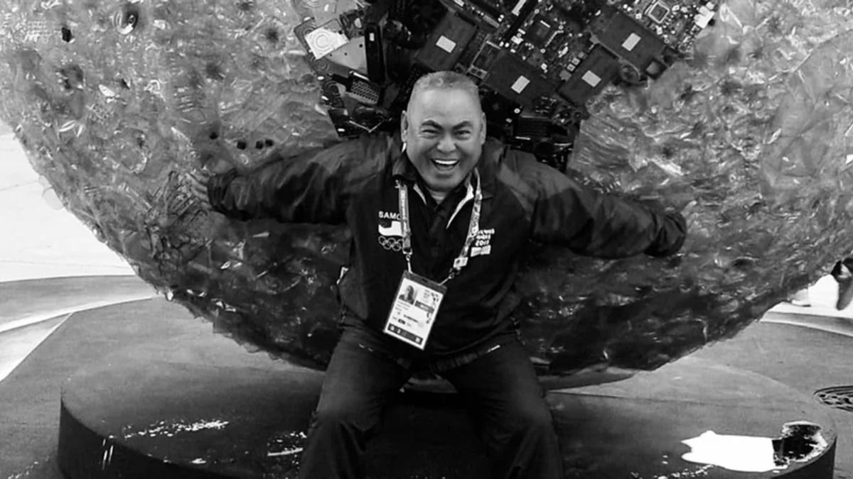 Остановилось сердце: в Олимпийской деревне умер тренер сборной Самоа по боксу Остановилось сердце: в Олимпийской деревне умер тренер сборной Самоа по боксу