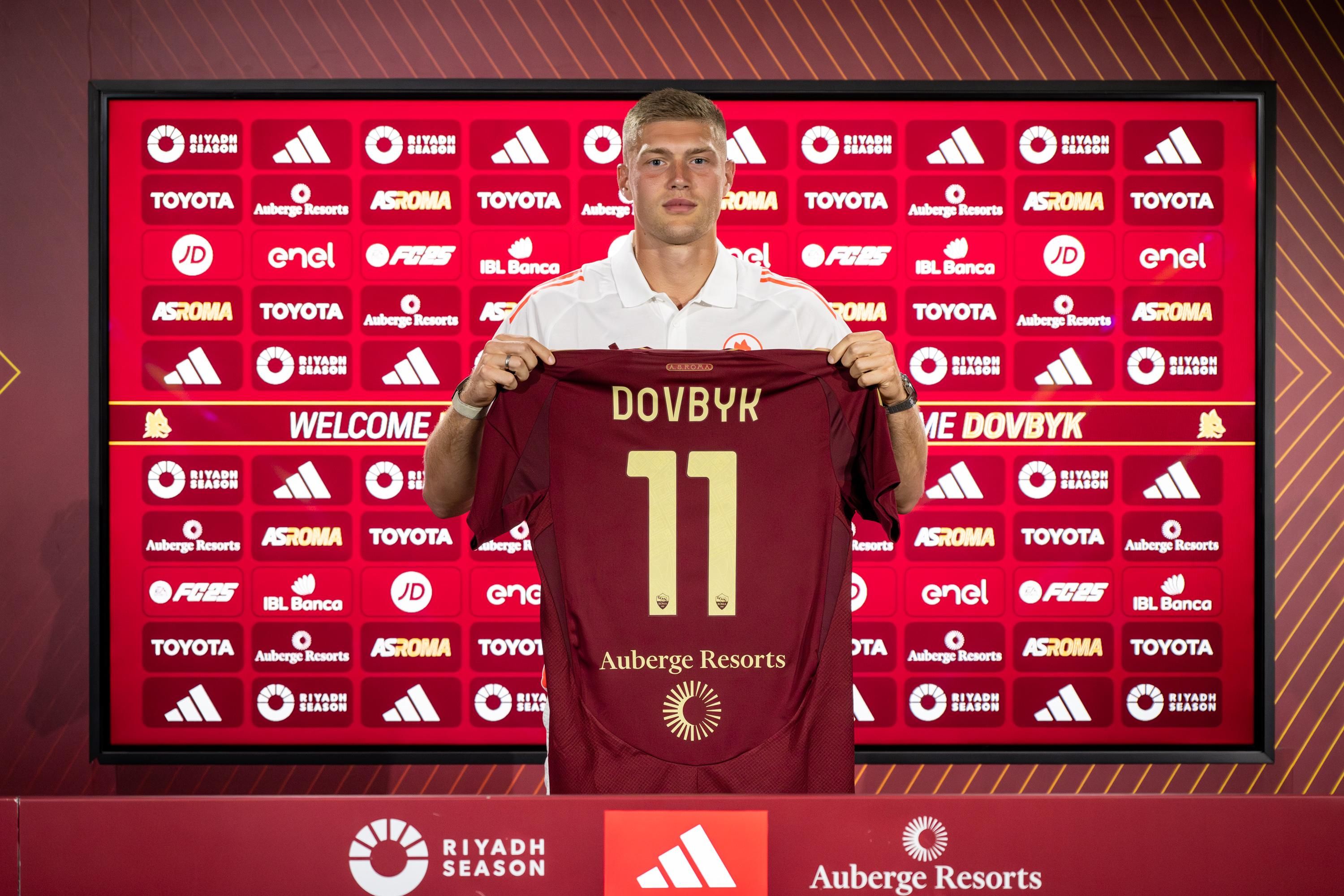 Артем Довбик може зіграти у матчі проти Олімпіакоса - команда Романа Яремчука - 24 канал Спорт Артем Довбик може зіграти у матчі проти Олімпіакоса - команда Романа Яремчука - 24 канал Спорт