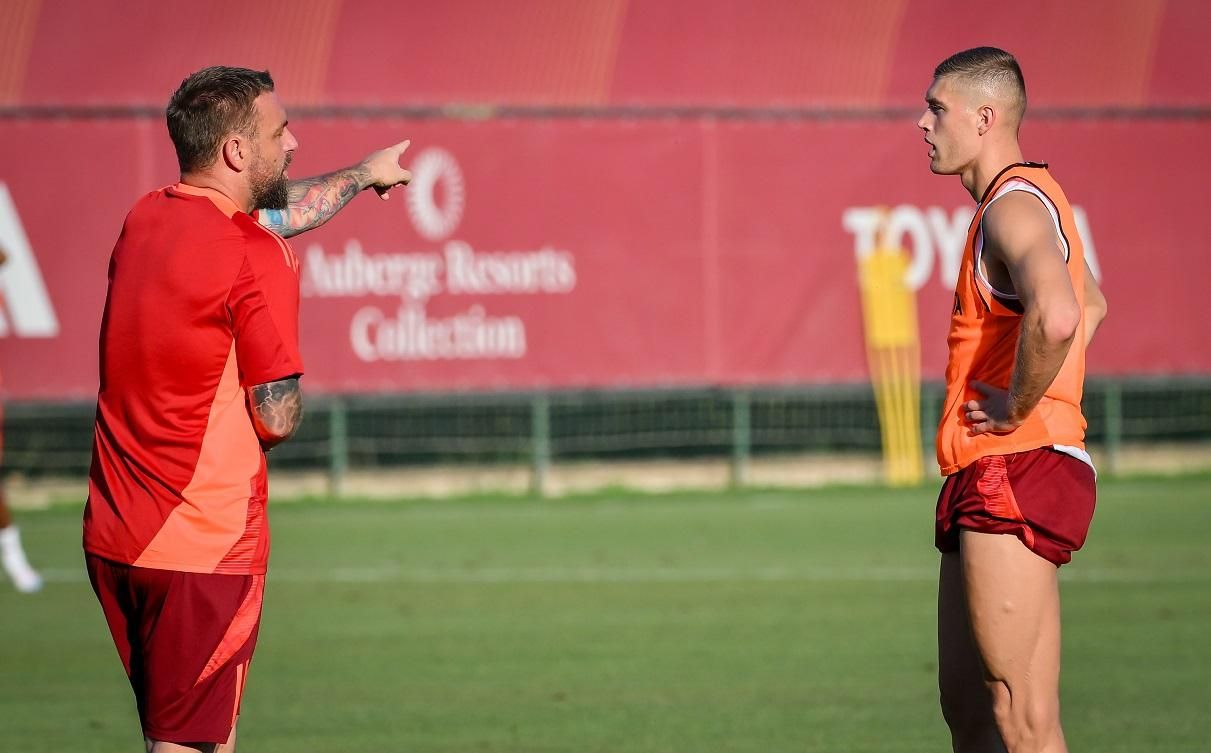 Артем Довбик - реакция футболиста на сравнение с Ромелу Лукаку Артем Довбик - реакция футболиста на сравнение с Ромелу Лукаку