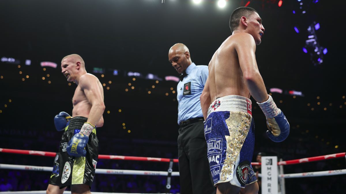 Тренер Богачука разнес судью после поражения от Ортиса Тренер Богачука разнес судью после поражения от Ортиса