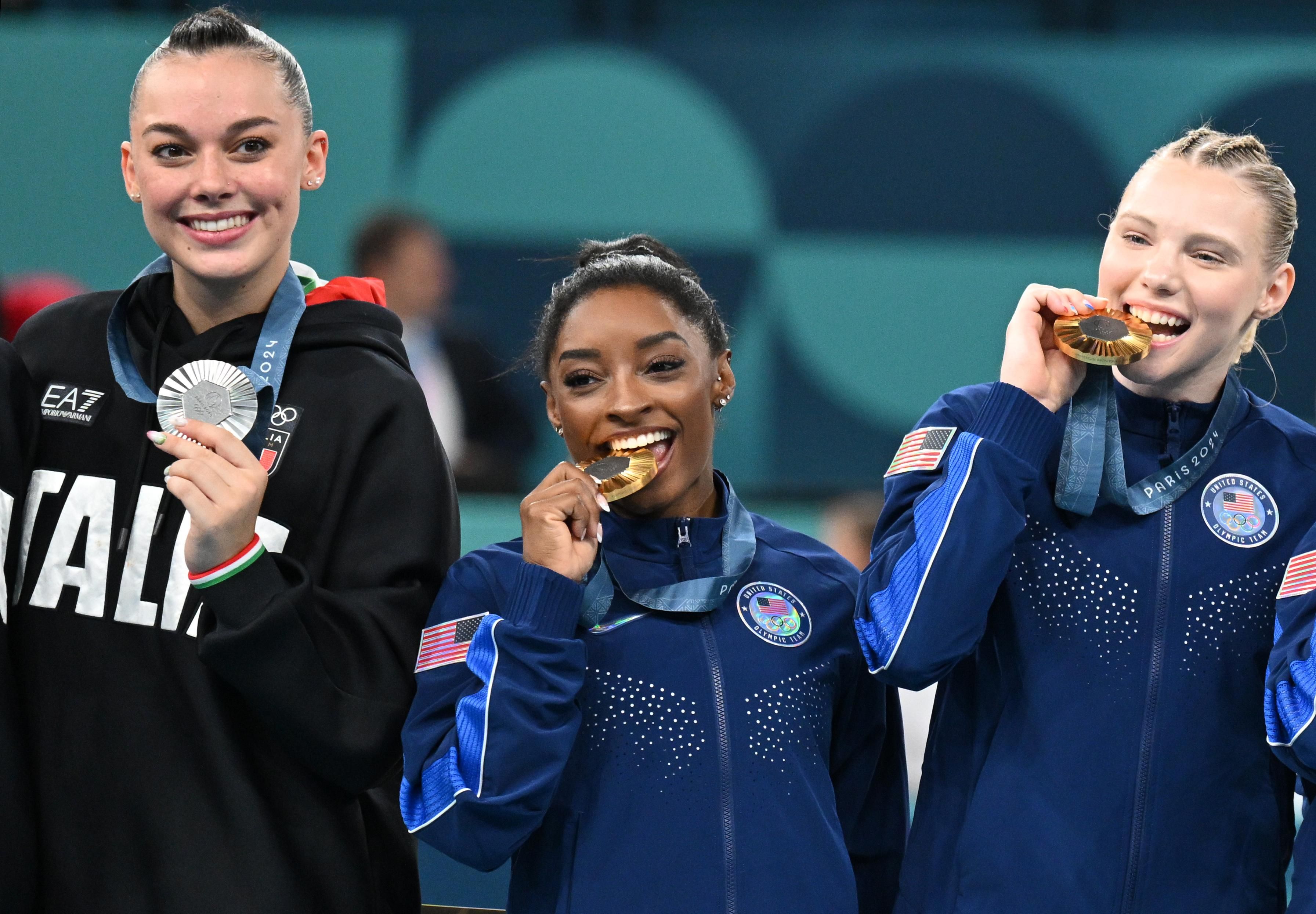 Олімпіада-2024 - 21 світовий рекорд було встановлено в Парижі Олімпіада-2024 - 21 світовий рекорд було встановлено в Парижі