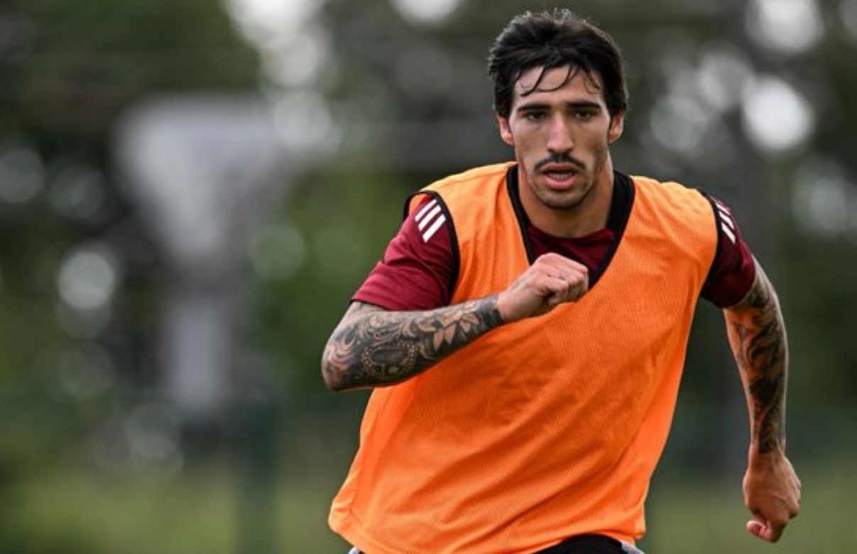 Сандро Тоналі - Ньюкасл Юнайтед розповів про повернення гравця на поле Сандро Тоналі - Ньюкасл Юнайтед розповів про повернення гравця на поле