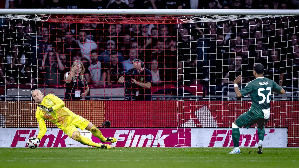 Результат и видеообзор матча Аякс – Панатинаикос Результат и видеообзор матча Аякс – Панатинаикос