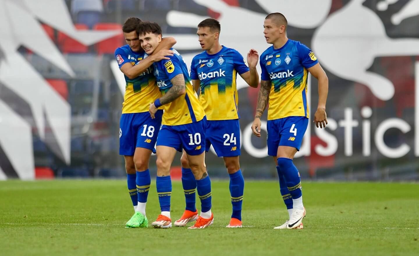 Карпати - Динамо- відео голів та огляд матчу 3 туру УПЛ 2024/25 Карпати - Динамо- відео голів та огляд матчу 3 туру УПЛ 2024/25