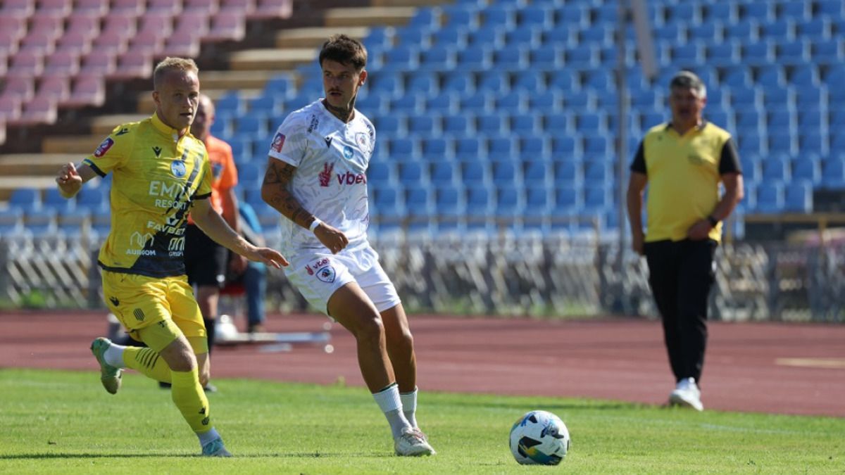 ЛНЗ - Рух - видео голов и обзор матча 3 тура УПЛ сезона 2024/25 ЛНЗ - Рух - видео голов и обзор матча 3 тура УПЛ сезона 2024/25