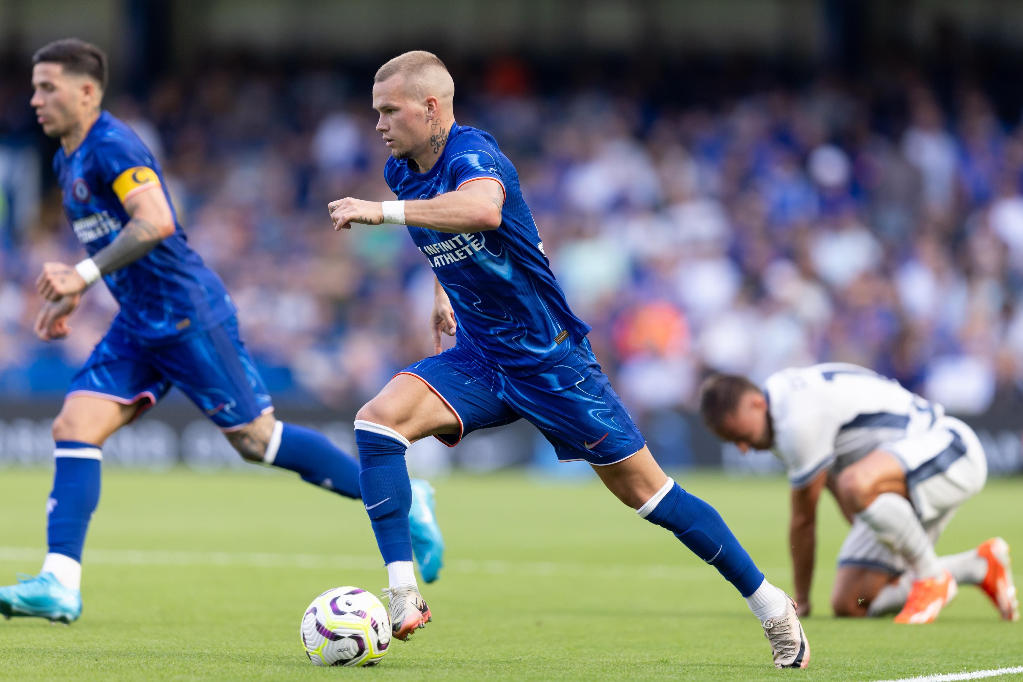 Михаил Мудрик подписал контракт с агентством Вадима Шаблия Михаил Мудрик подписал контракт с агентством Вадима Шаблия