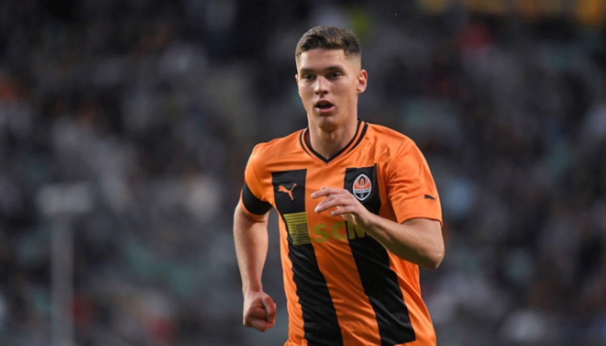 Артем Мілевський - ексфорвард Динамо підтримав Судакова після поразки Артем Мілевський - ексфорвард Динамо підтримав Судакова після поразки