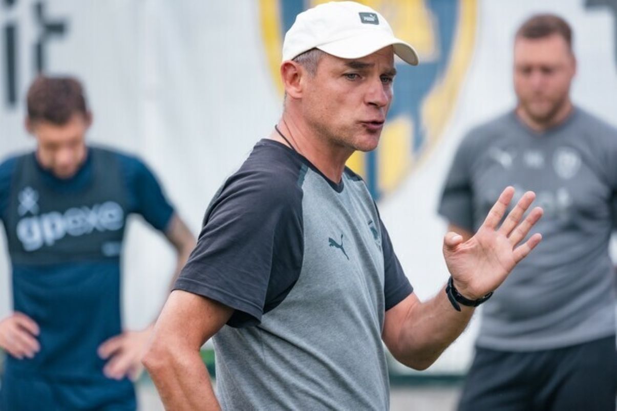 Зоря - луганський клуб хоче повернути Віктора Скрипника у команду Зоря - луганський клуб хоче повернути Віктора Скрипника у команду