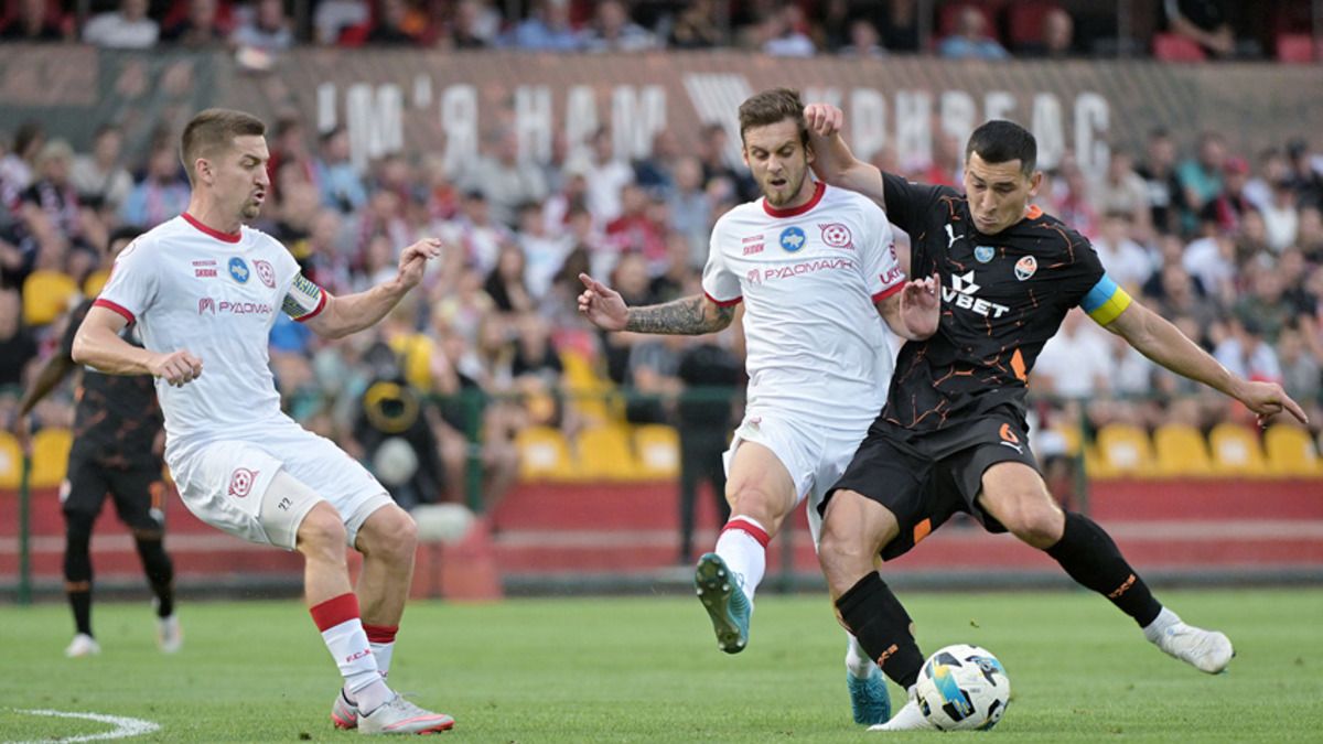 Матч Кривбас - Шахтар перенесли через повітряну тривогу - коли дограють Матч Кривбас - Шахтар перенесли через повітряну тривогу - коли дограють