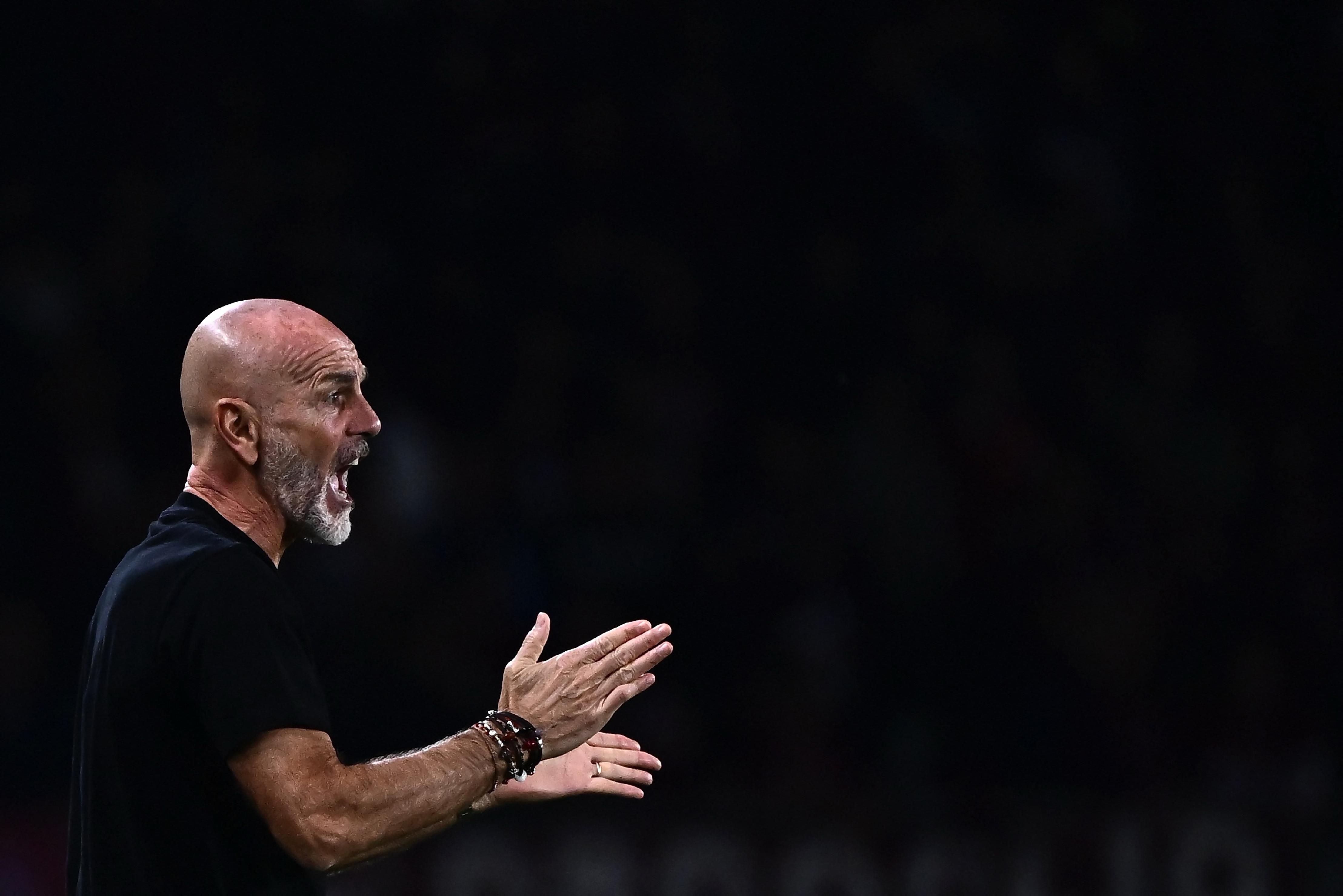 Стефано Пиоли может сменить Даниэле де Росси на посту главного тренера Ромы Стефано Пиоли может сменить Даниэле де Росси на посту главного тренера Ромы