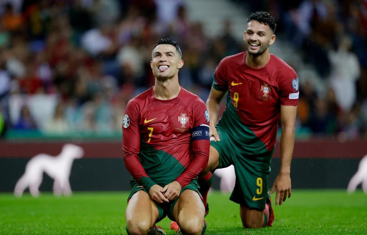 Стала відома причина конфлікту між Кріштіану Роналду та Еріком Тен Хагом Стала відома причина конфлікту між Кріштіану Роналду та Еріком Тен Хагом