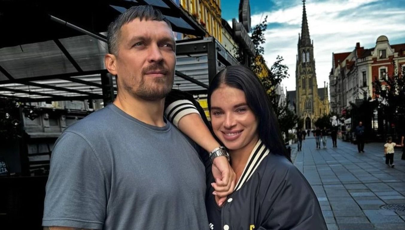 Екатерина Усик с мужем Александром Екатерина Усик с мужем Александром