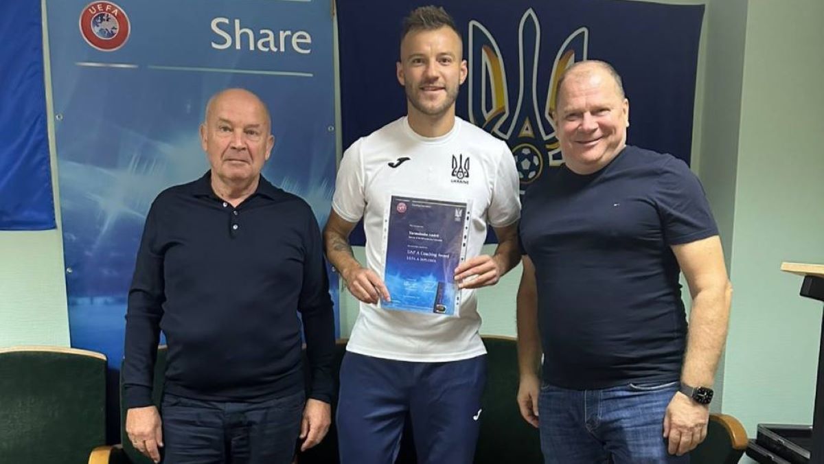 Ярмоленко получил тренерский диплом Ярмоленко получил тренерский диплом