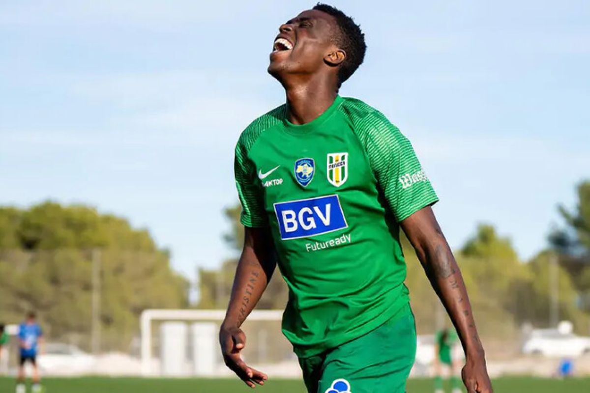 Полісся відсторонило Бені Макуану від тренувань з командою через його поведінку Полісся відсторонило Бені Макуану від тренувань з командою через його поведінку