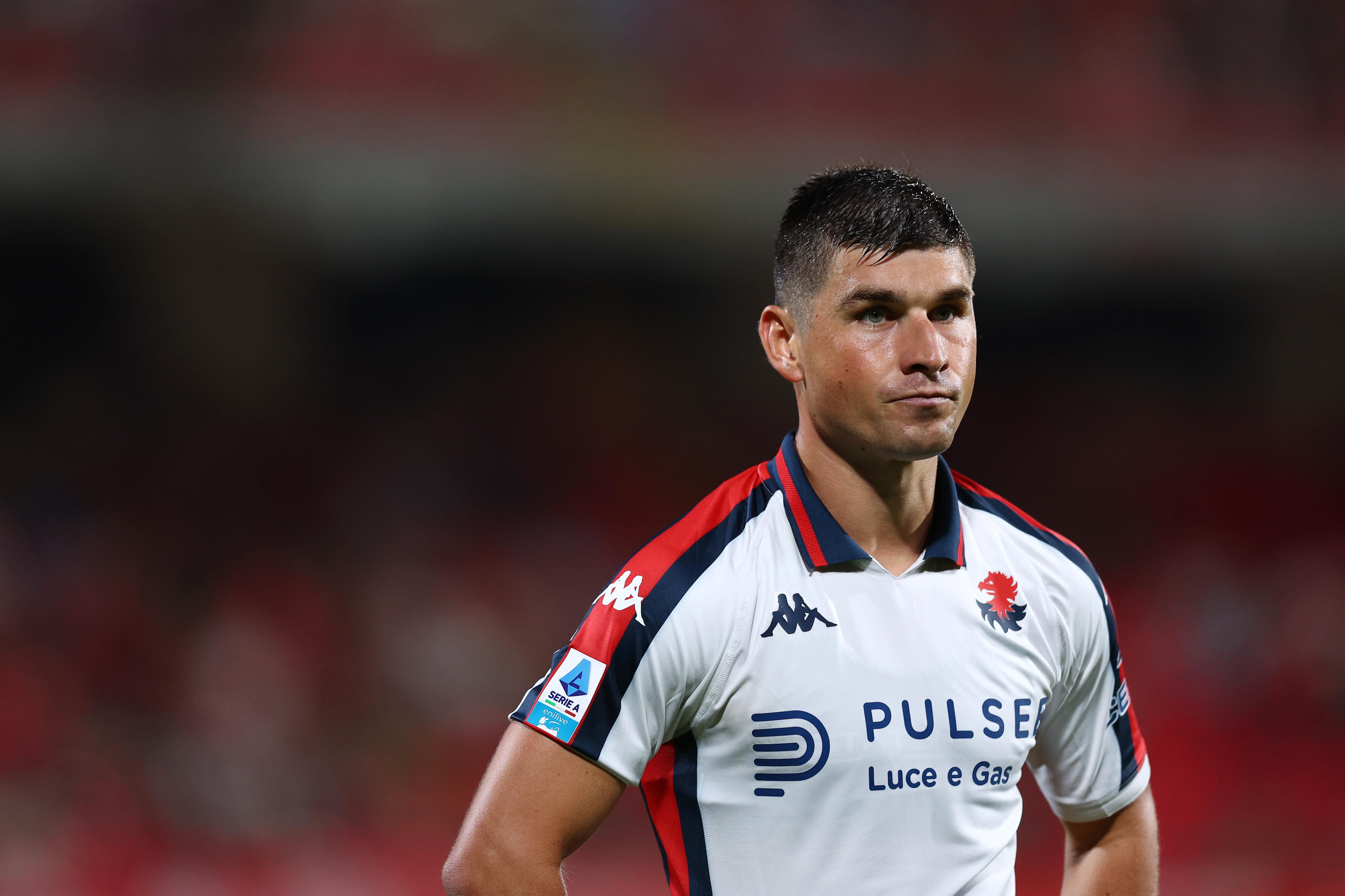 Руслан Малиновский - полузащитник Дженоа обратился к фанатам после операции Руслан Малиновский - полузащитник Дженоа обратился к фанатам после операции