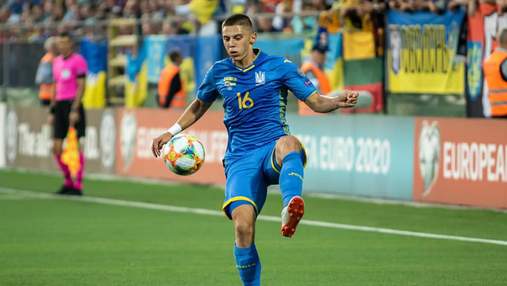 Защитник сборной Украины травмировался на сборах перед матчами с Литвой и Португалией
