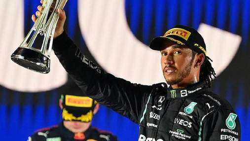 У Хемілтона відібрали чемпіонство: нападник Англії Кейн розкритикував Формулу-1